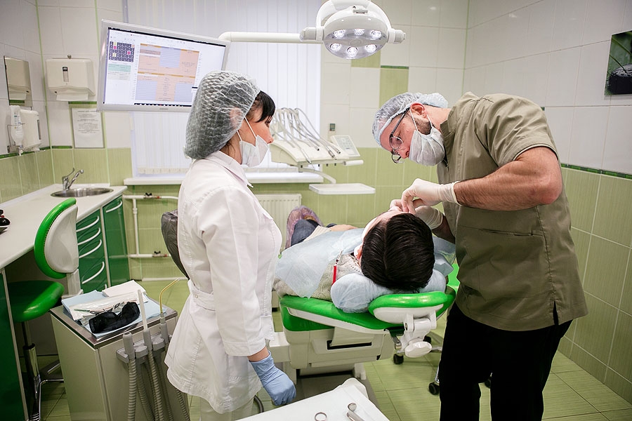 Эндодонтия - лечение корней зубов
